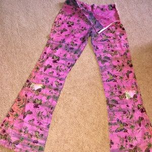 NWT 🔴SALE BOUTIQUE PANTS 🦋 AND  🌺